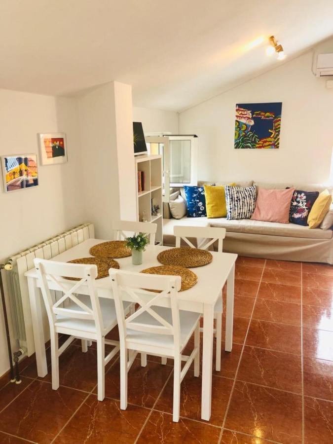 Apartments Barbaresko Лумбарда Экстерьер фото
