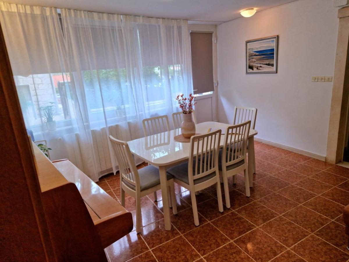 Apartments Barbaresko Лумбарда Экстерьер фото